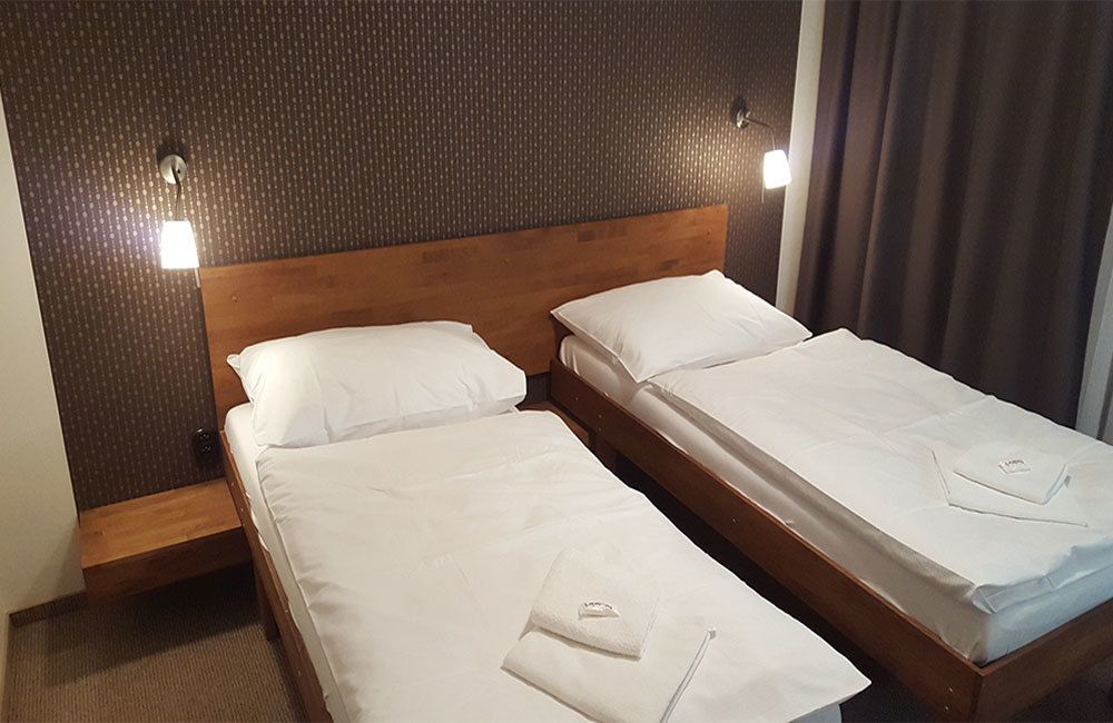 Hotel Lineas Прешов Экстерьер фото